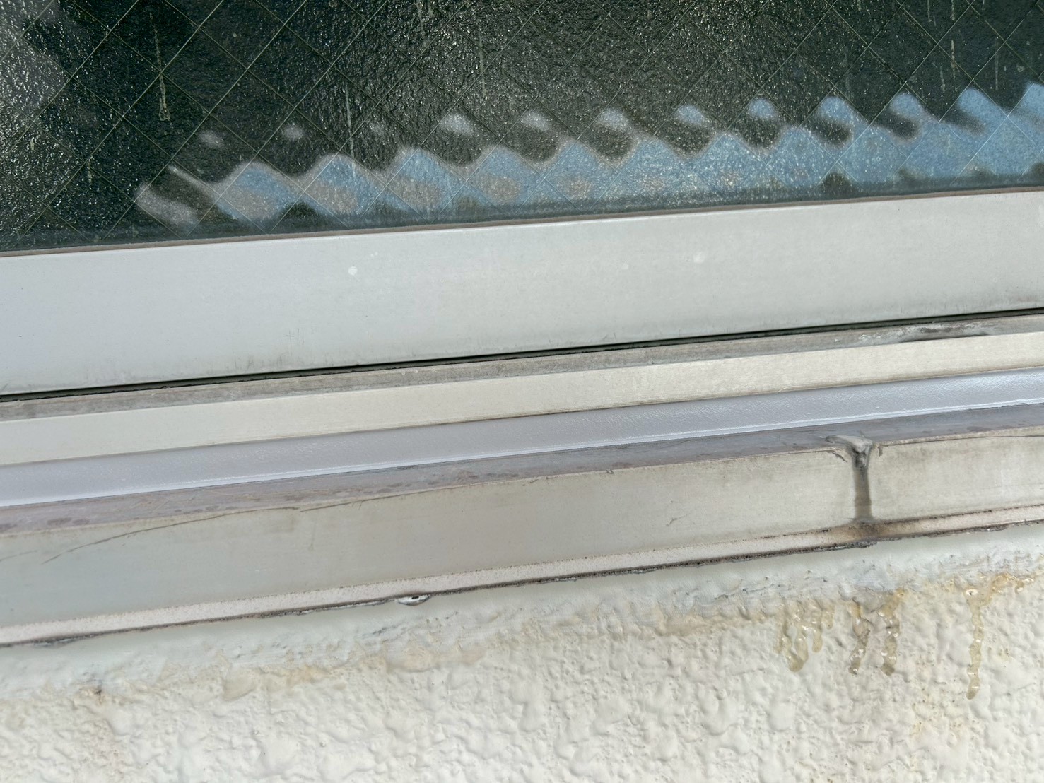 シーリング施工しました。