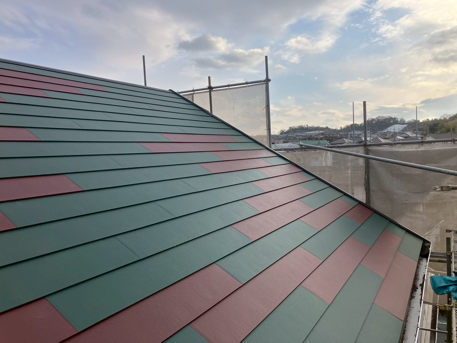 屋根カバー工事