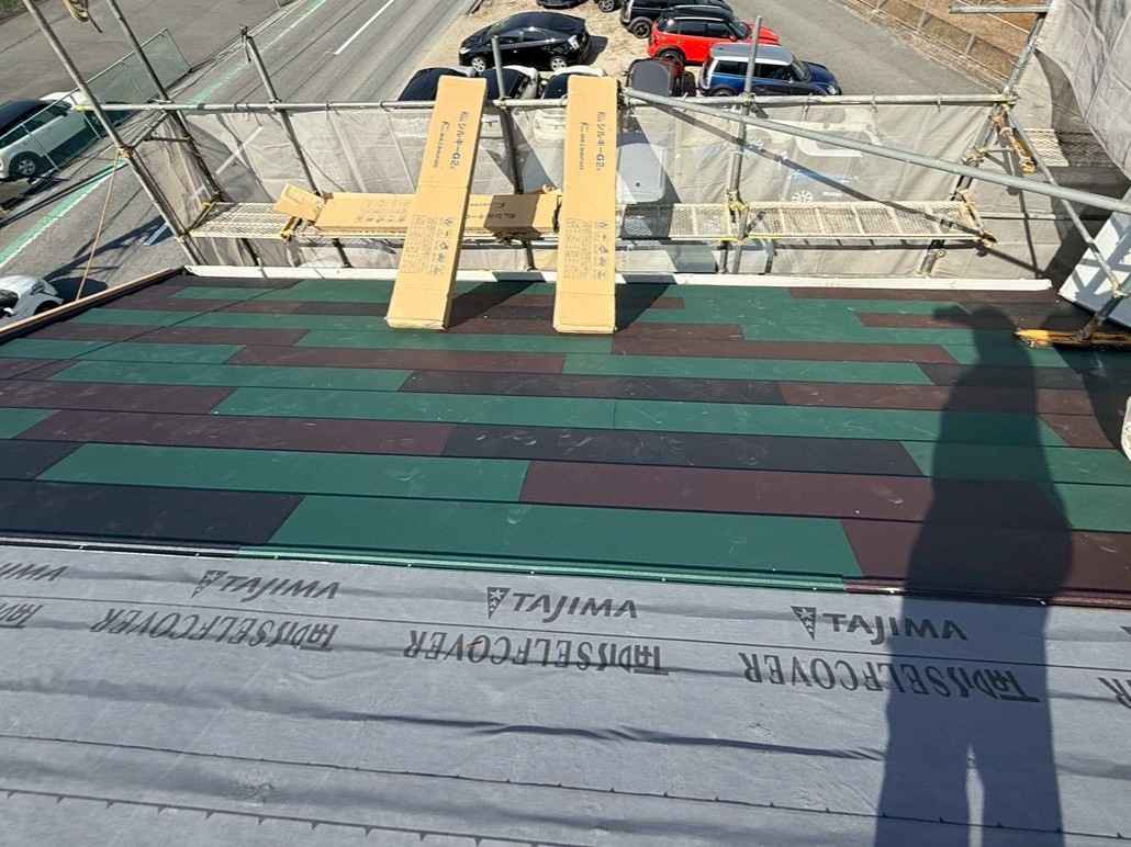 屋根カバー工事