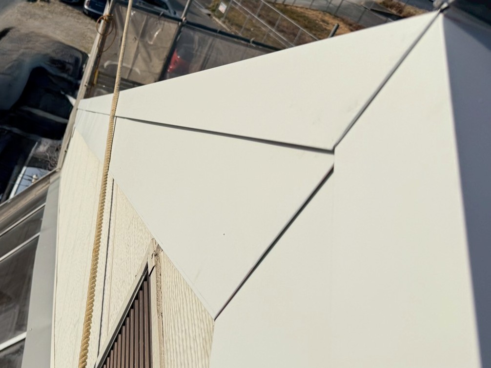 屋根カバー工事