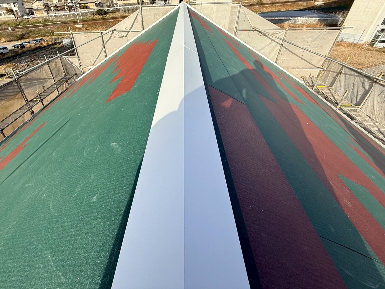 屋根カバー工事