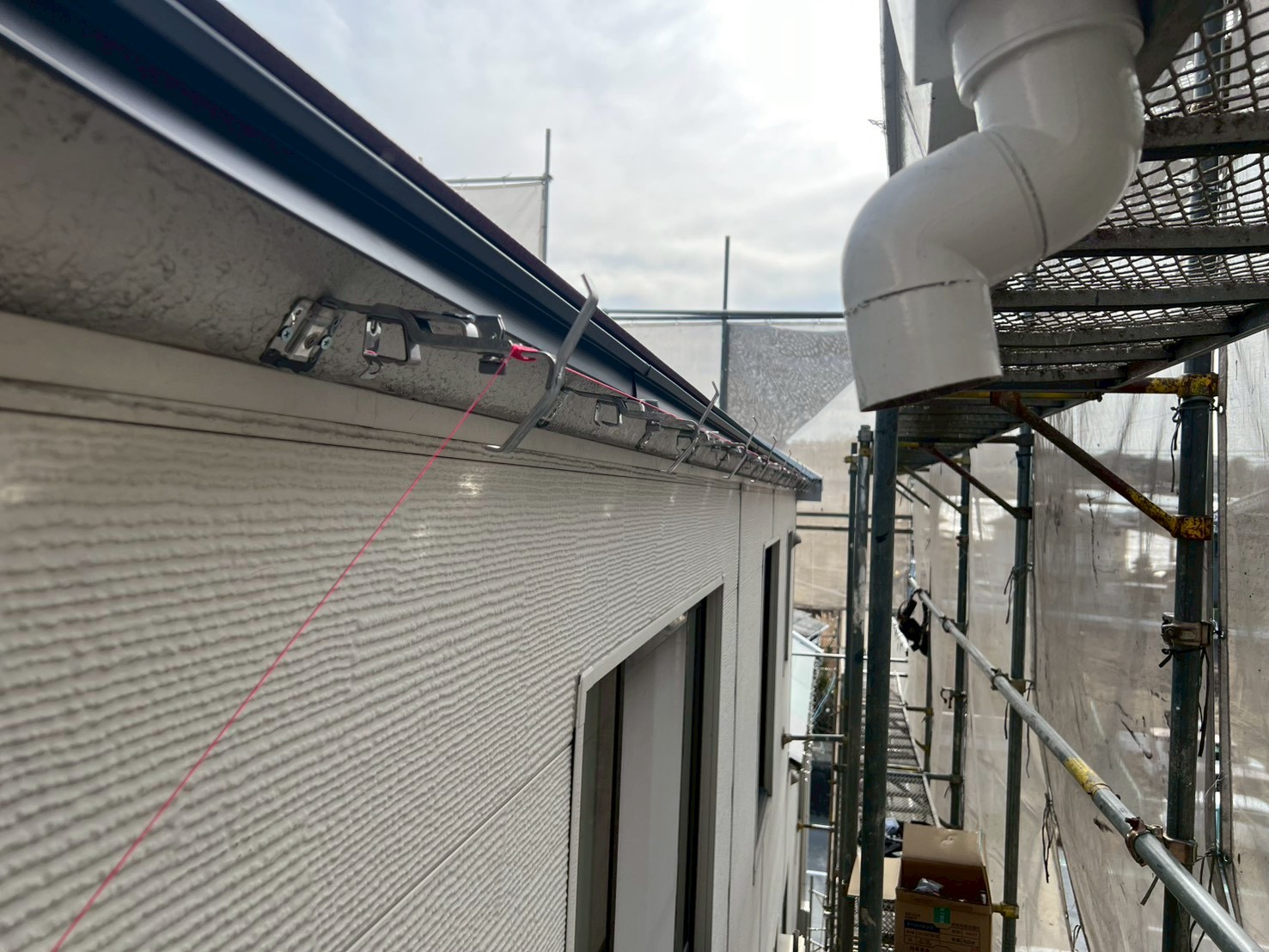 雨とい架け替え工事