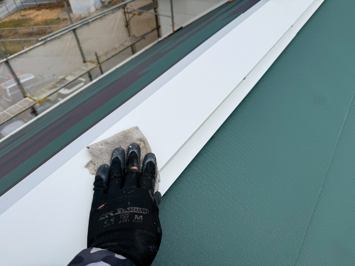 屋根カバー工事