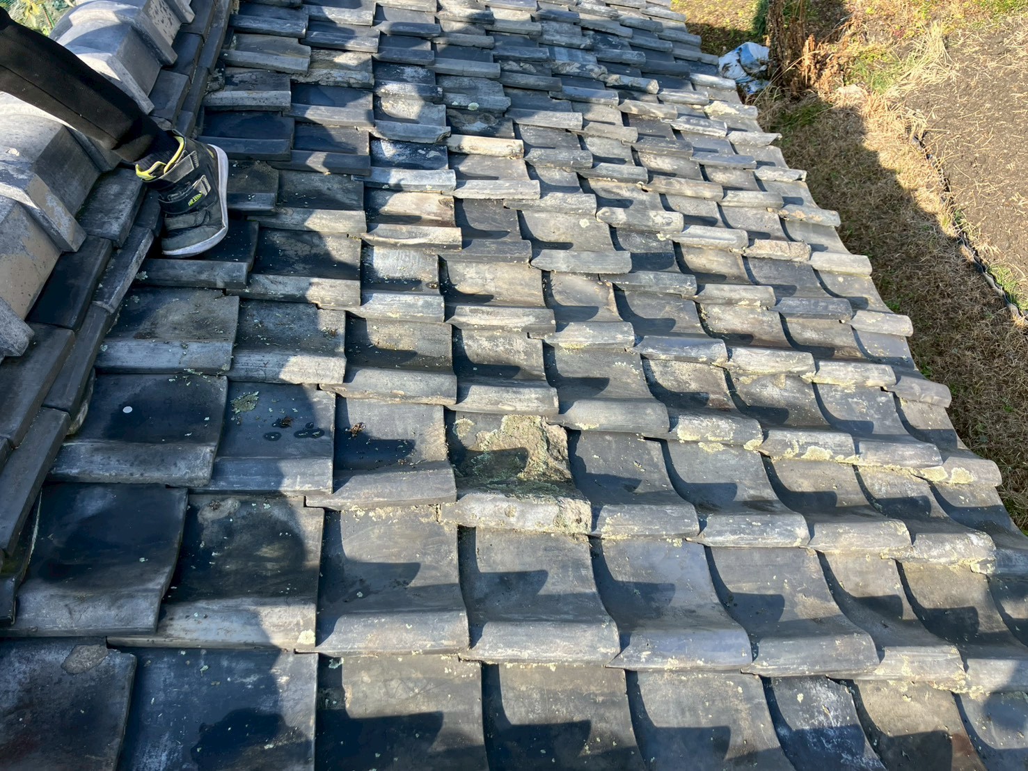 屋根粘着ゴムアス2重張り工事