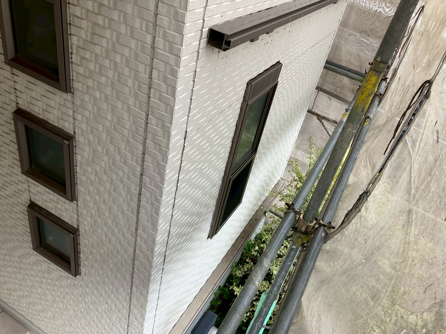 目隠し格子脱着作業