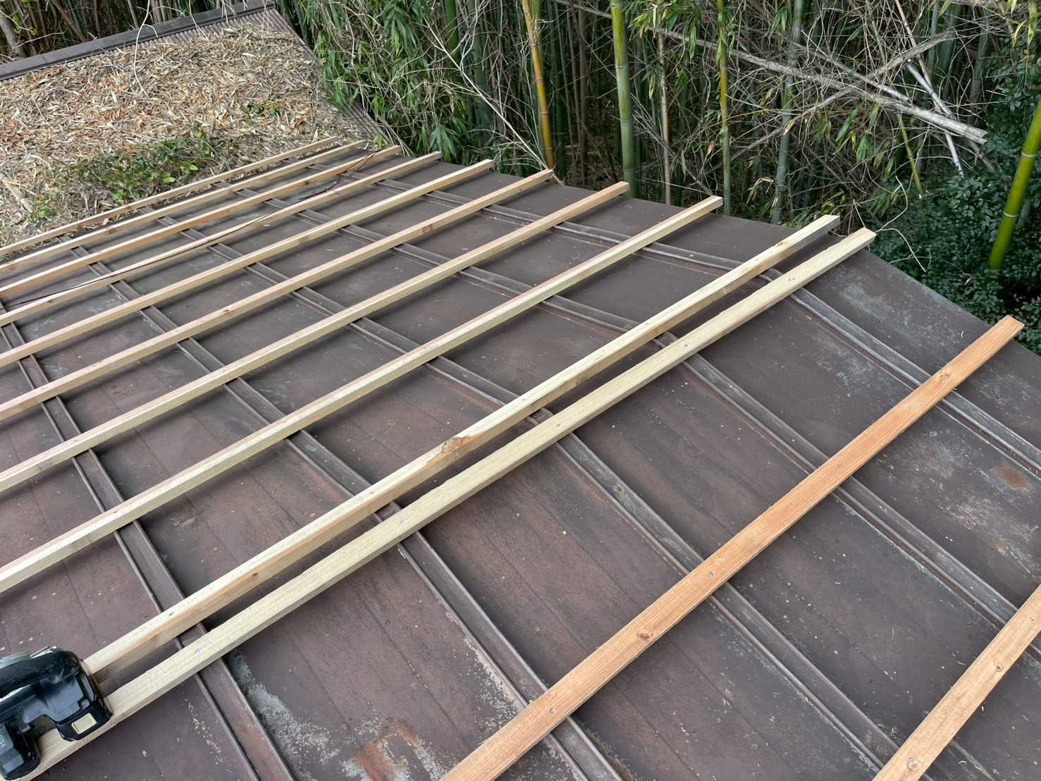 屋根カバー工事