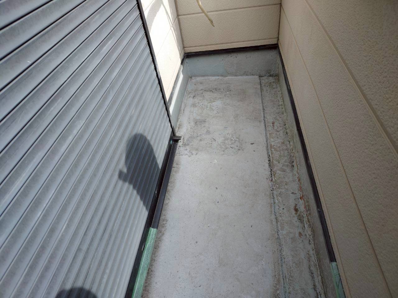 ベランダFRPトップ塗り替え