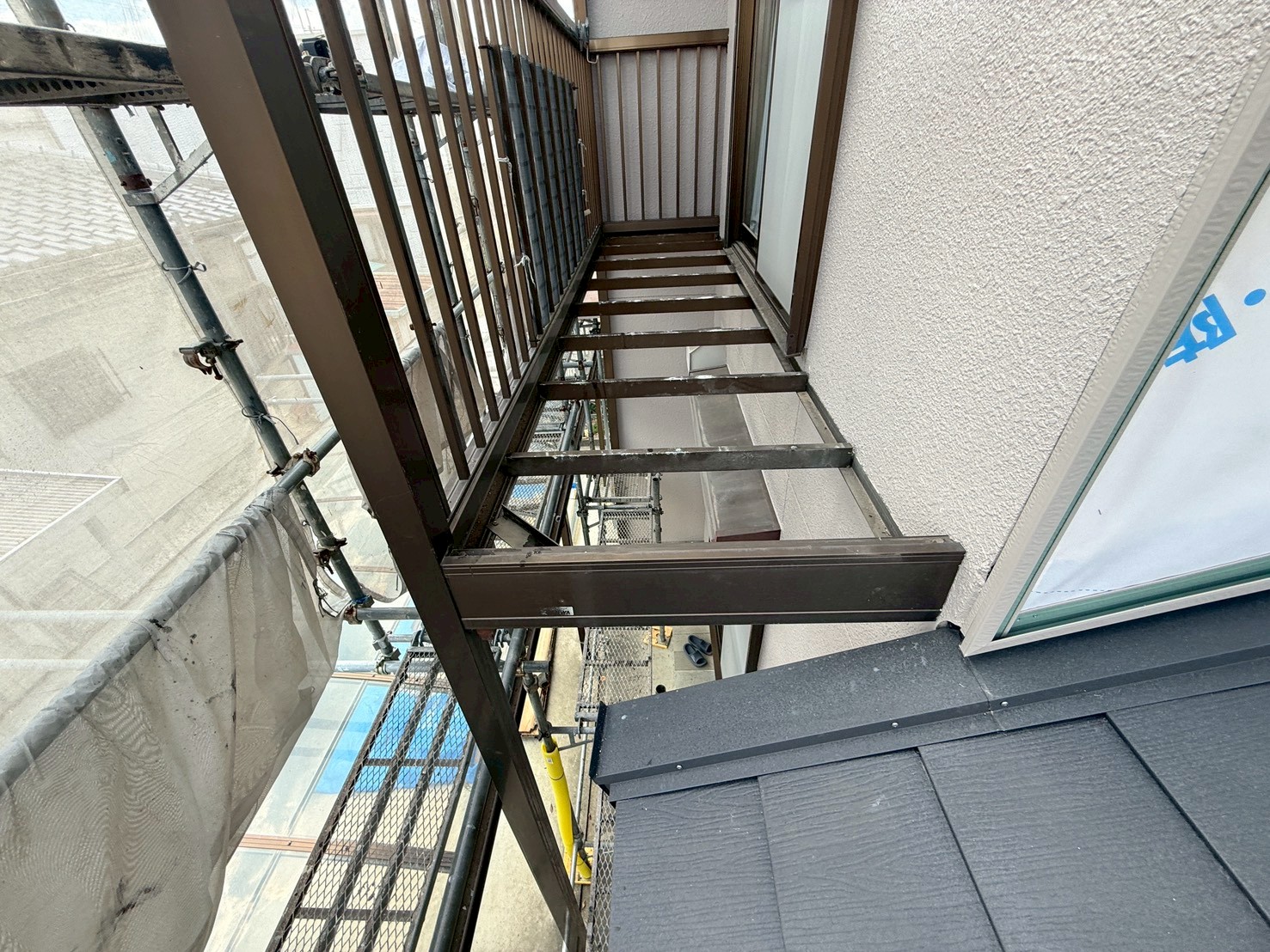 ベランダ床張り替え工事