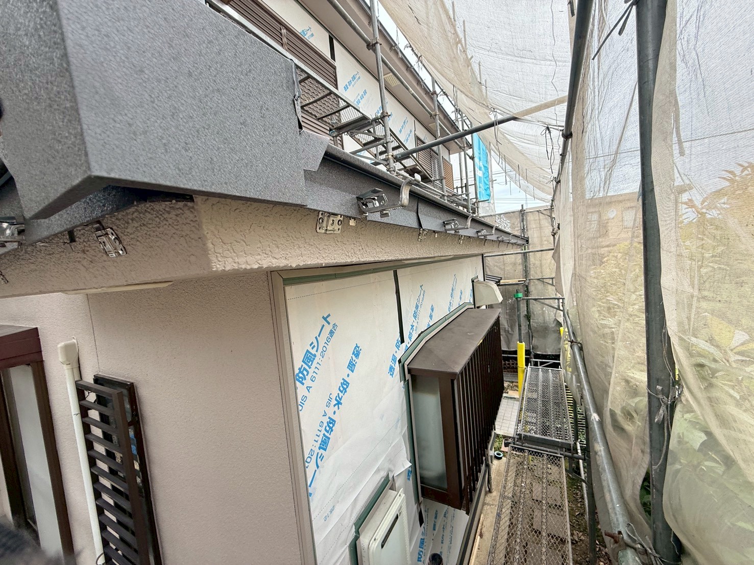 雨とい架け替え工事