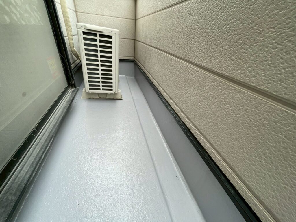 R8.4/9～4/10　柏原市　M様邸　ベランダFRPトップ塗り替え