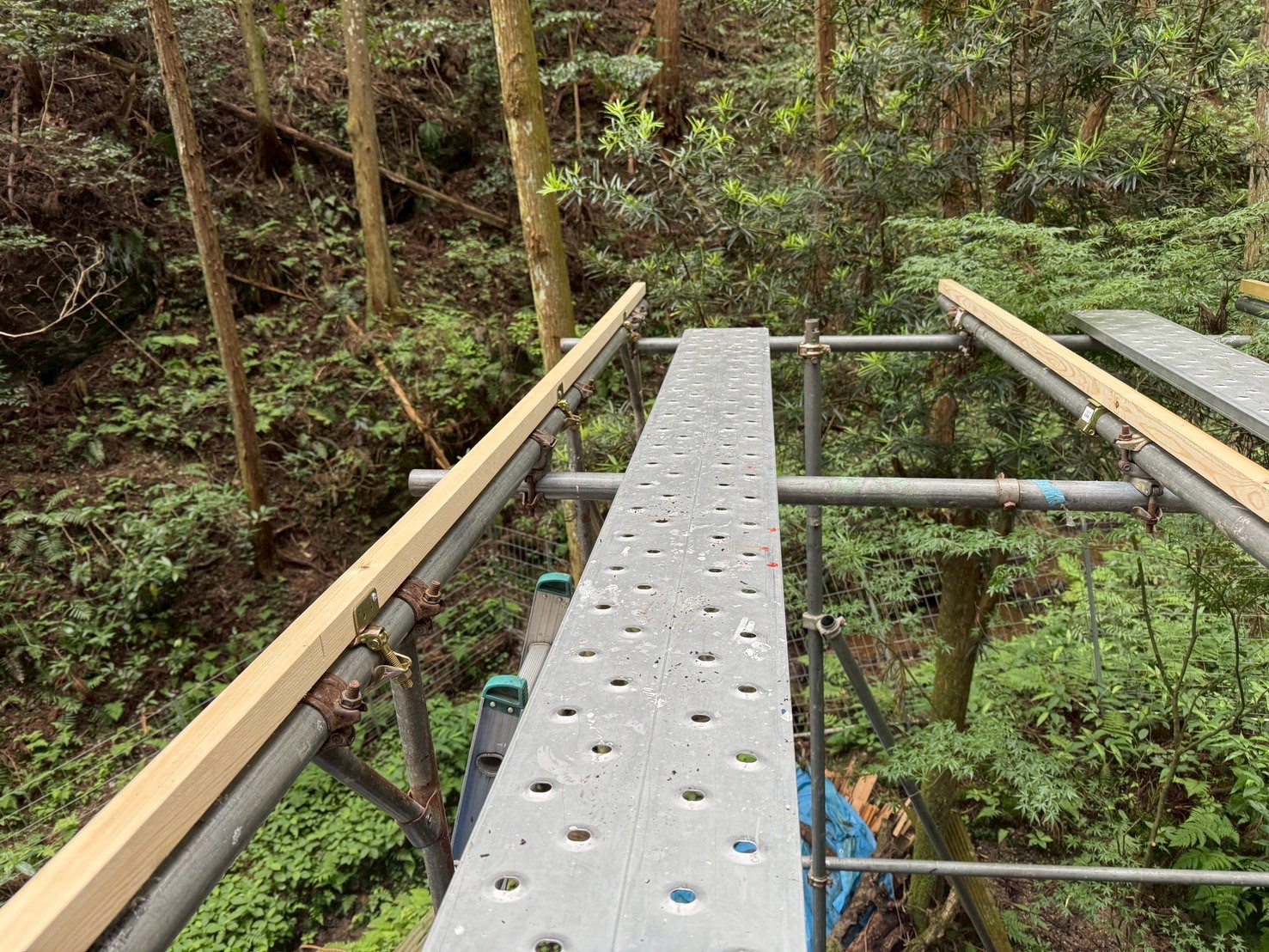 祠屋根工事