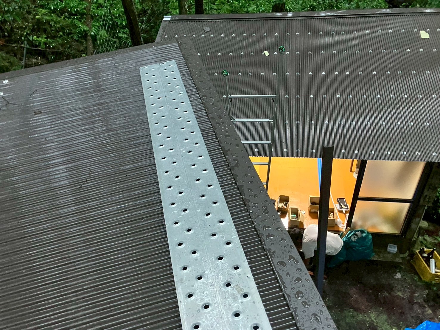 祠屋根工事