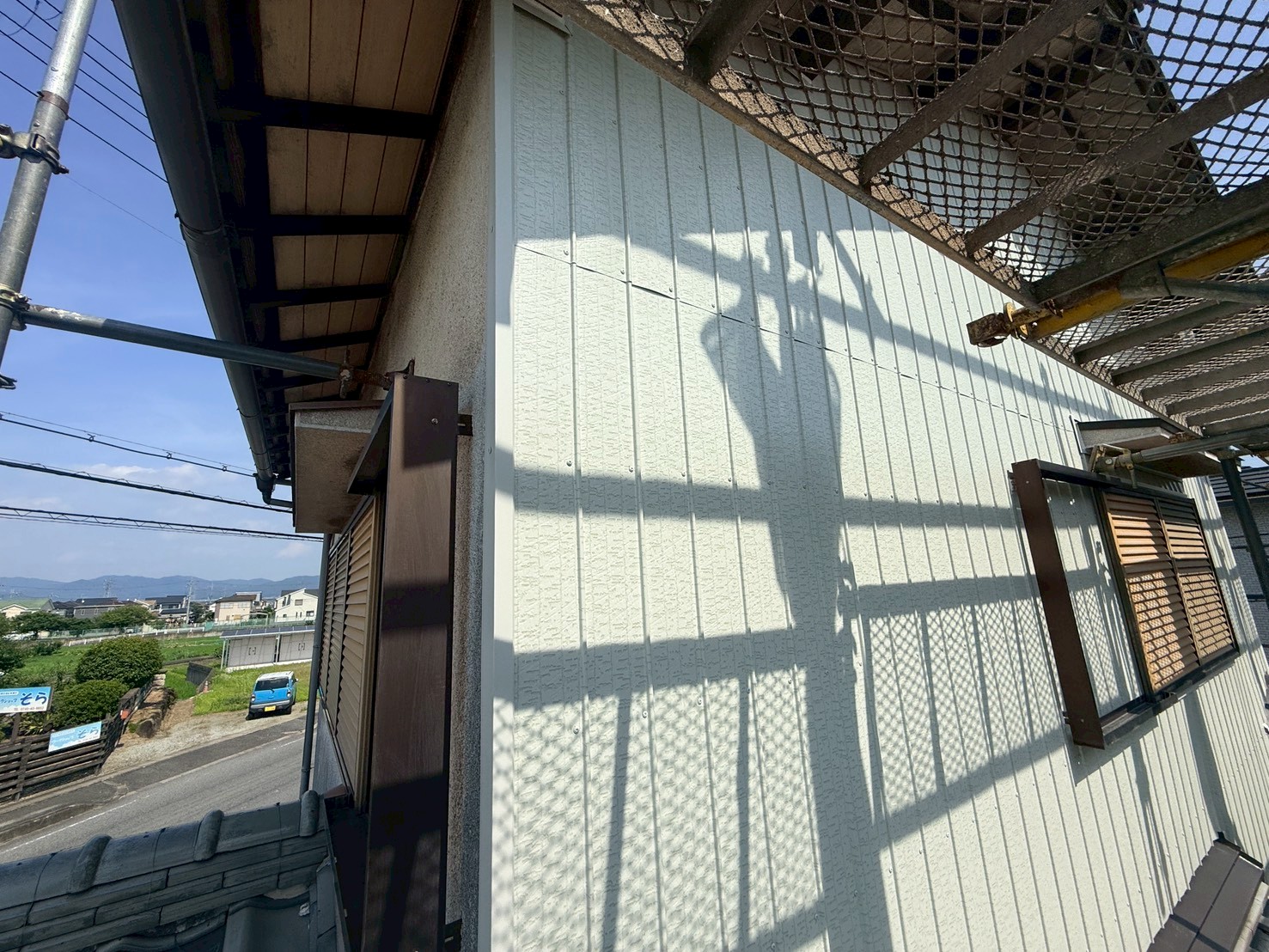 壁プリント鋼板カバー工事
