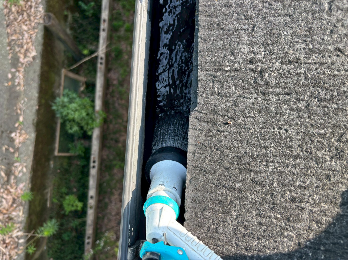 雨とい掃除