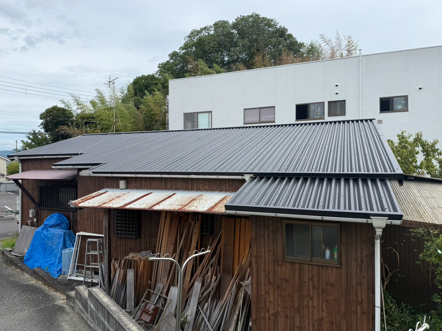 R8.8/24～8/28　大和郡山市　F様邸　屋根カバー工事
