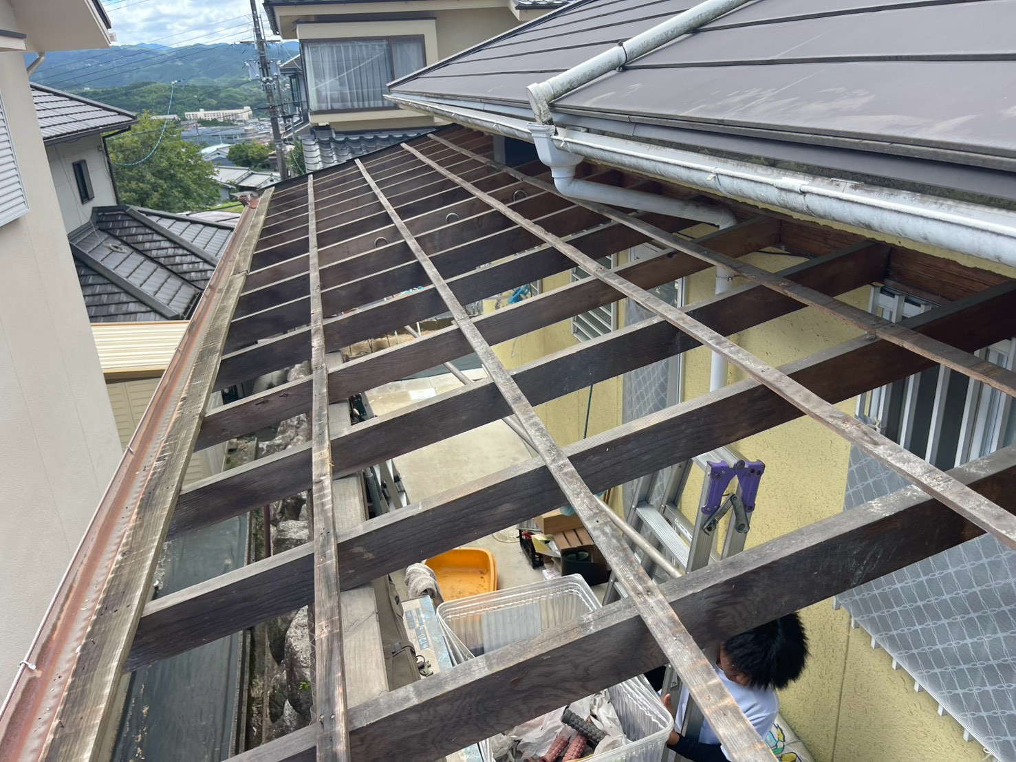 ポリカ波板張り替え工事