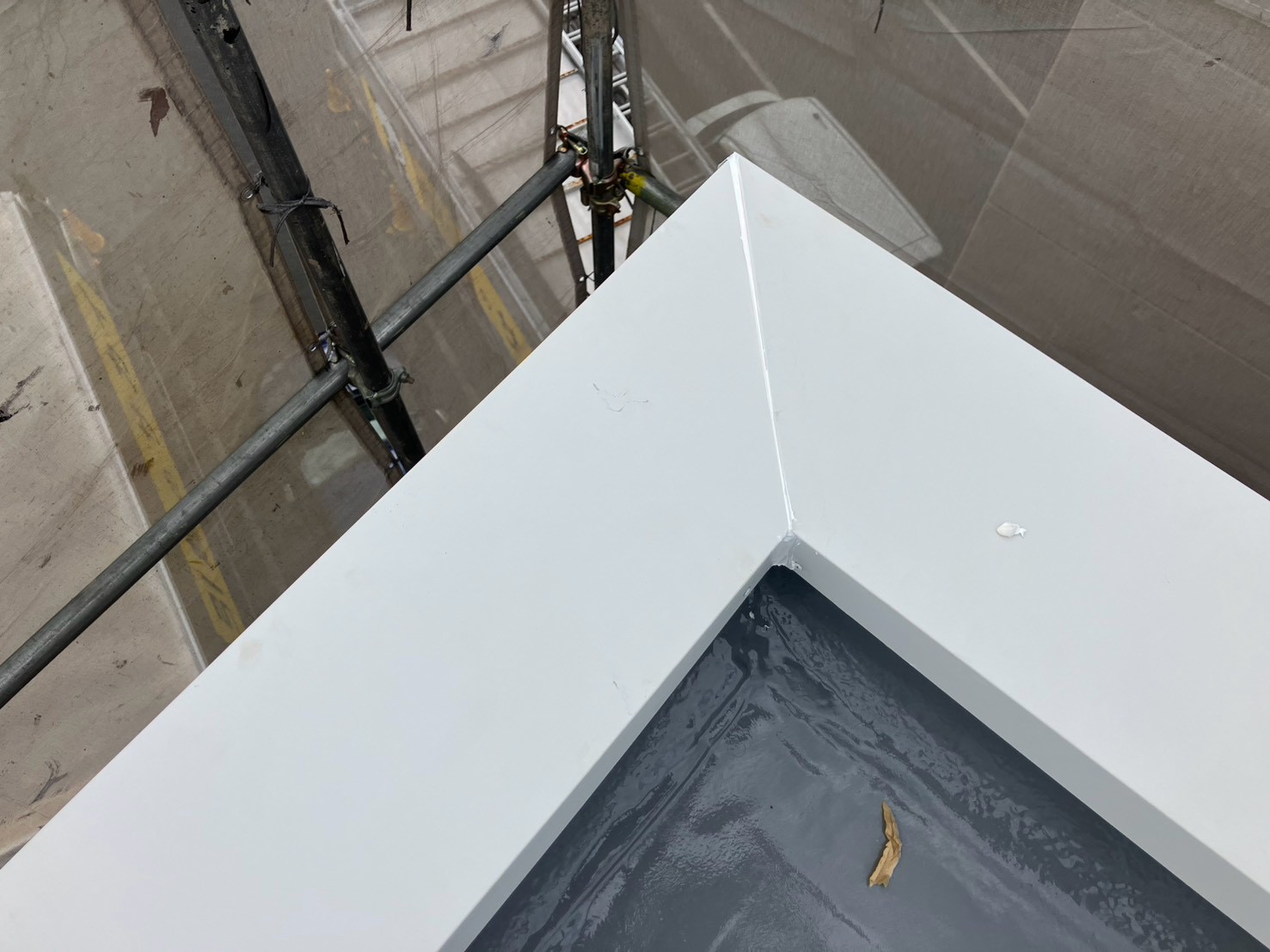 屋上板金笠木交換工事