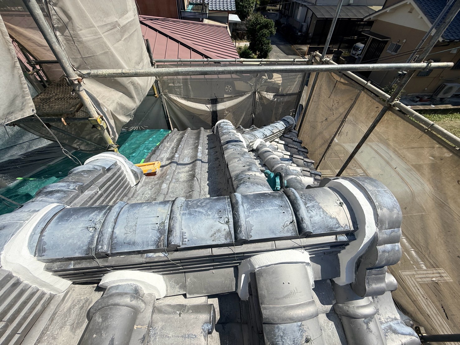 屋根しっくい塗り替え工事