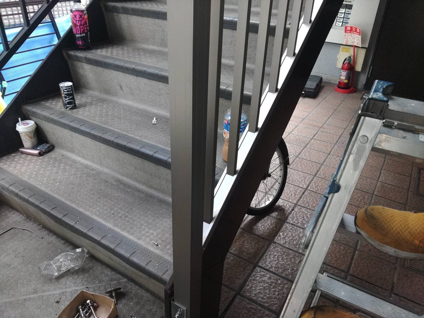手すり改修工事
