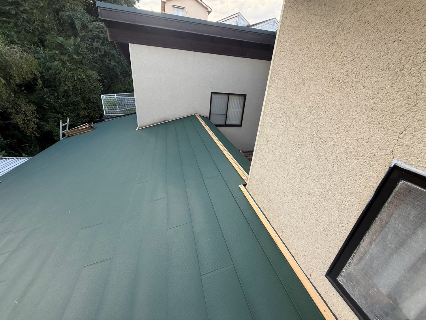屋根カバー工事