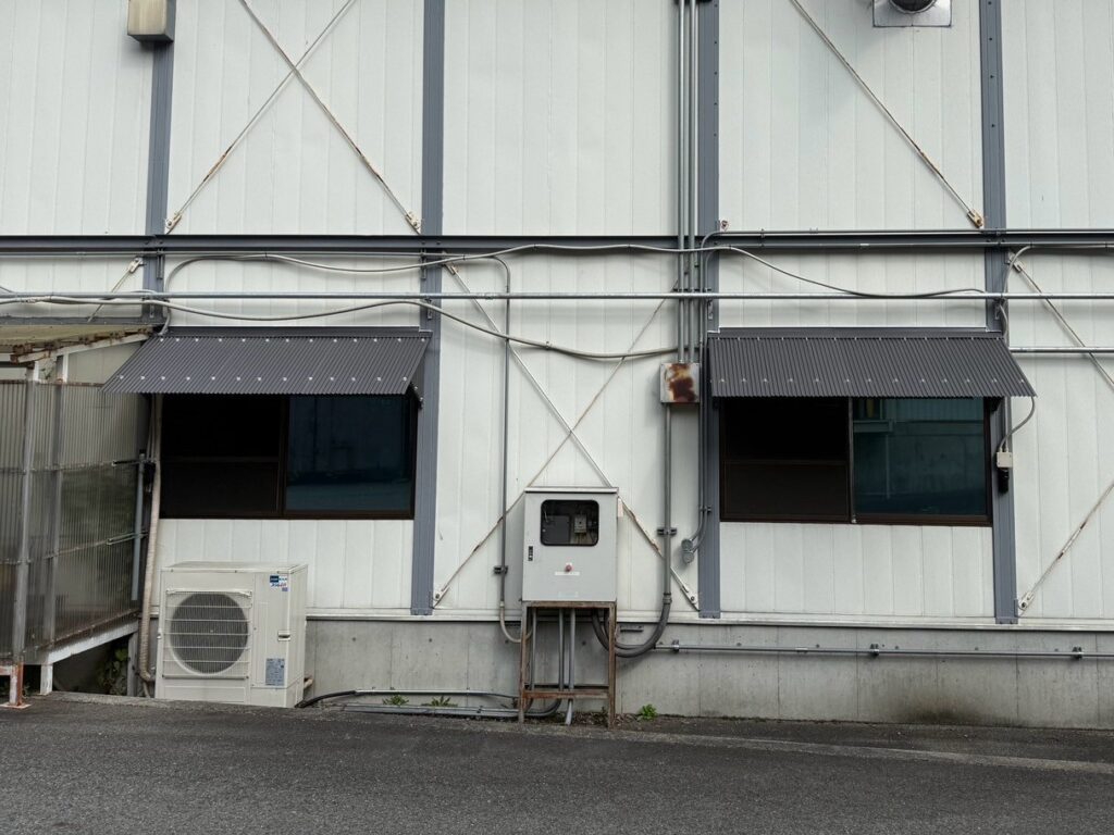 R8.10/19～10/20　奈良市　K様　庇取り付け工事