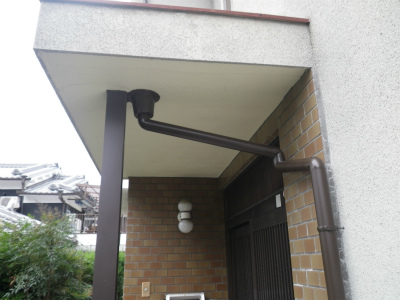 樋 架けかえ工事