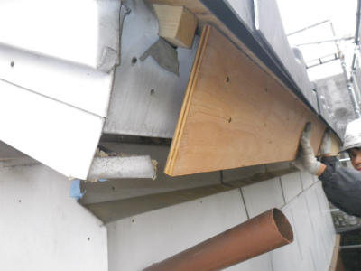 屋根葺き替え工事