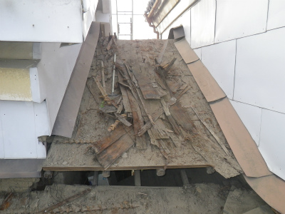 屋根葺き替え工事