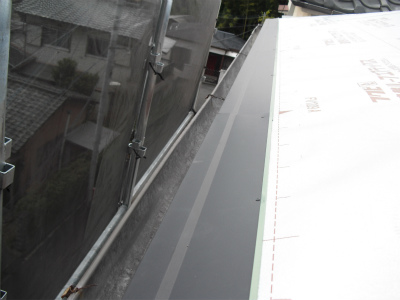 屋根葺き替え工事