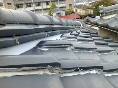 屋根葺き替え工事