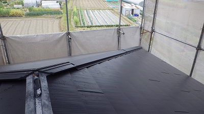 屋根葺き替え工事
