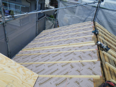 屋根葺き替え工事
