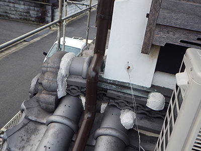 樋架け替え工事
