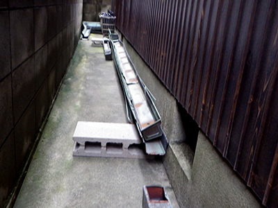 樋架け替え工事