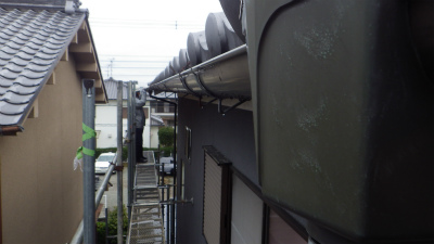 樋架け替え工事