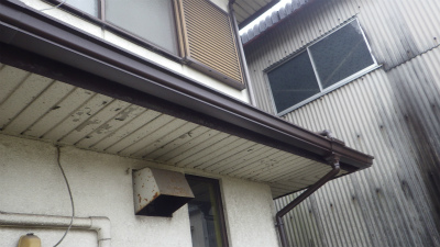 樋架け替え工事