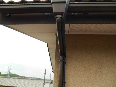 樋架け替え工事
