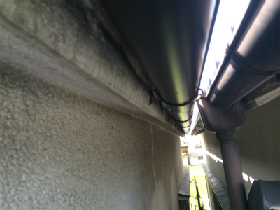 樋架け替え工事