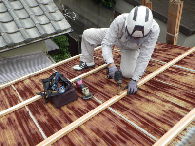屋根カバー工事