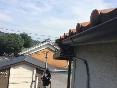 樋架け替え工事