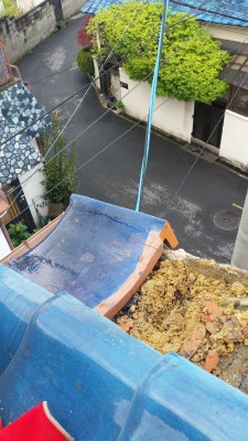 屋根瓦補修工事