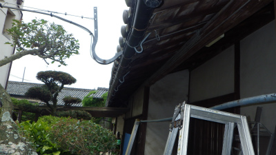 樋架け替え工事
