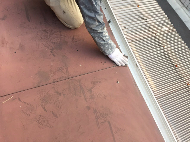 下屋塗装工事