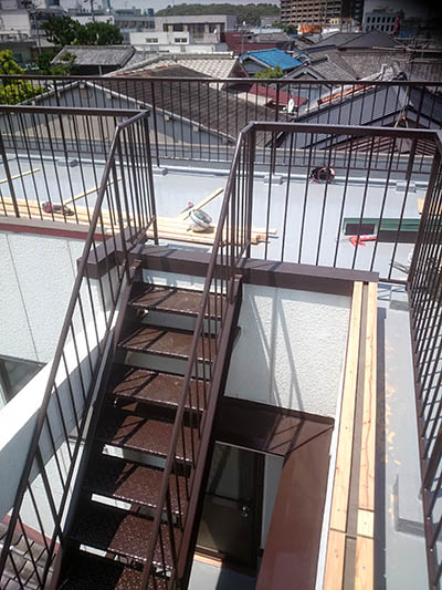 ベランダ笠木工事