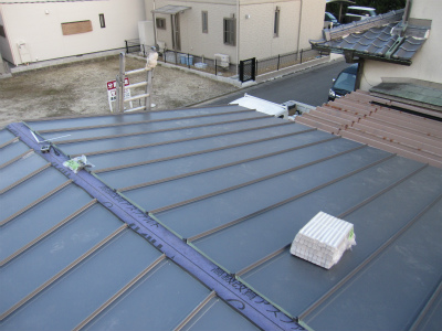 屋根作り付け工事