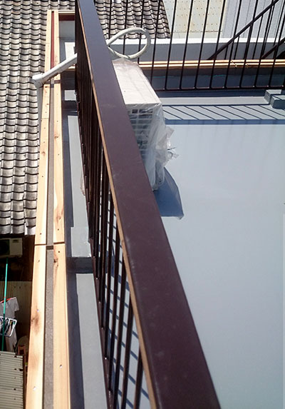 ベランダ笠木工事