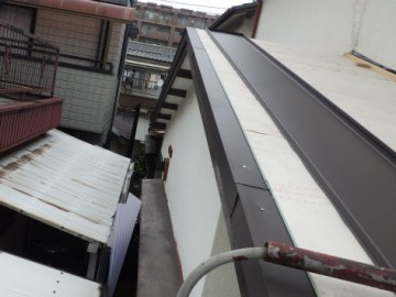 下屋葺き替え工事