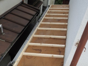 下屋葺き替え工事