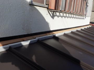 下屋葺き替え工事