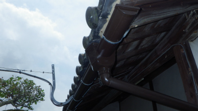 樋架け替え工事